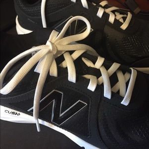 New Balance 496v3 Walking Shoe